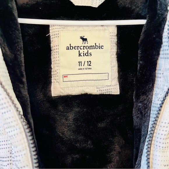 Abercrombie Kids Full Zip Hooded Puffer Snow Jacket Unisex Size 11-12 White Gray - Picture 3 of 6